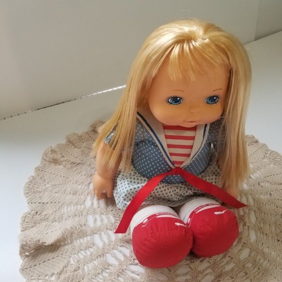 Vintage Doll Playskool School Kids Girl Doll Blonde Hair Sailor Outfit 13 1/2" - Picture 3 of 16